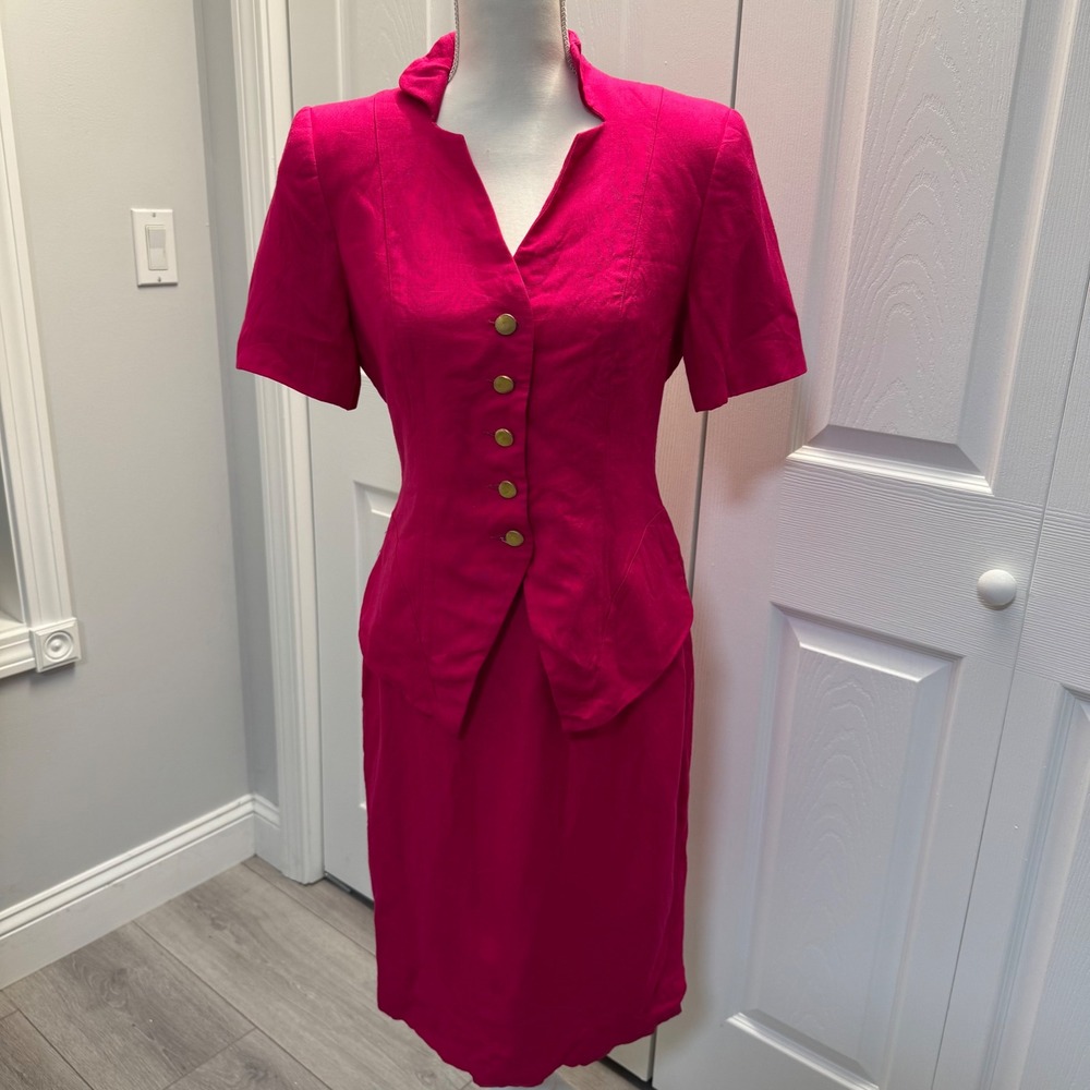 Vintage Barrie Pace Ltd Hot Pink Skirt Suit Set Gold Buttons Made in USA Size 8